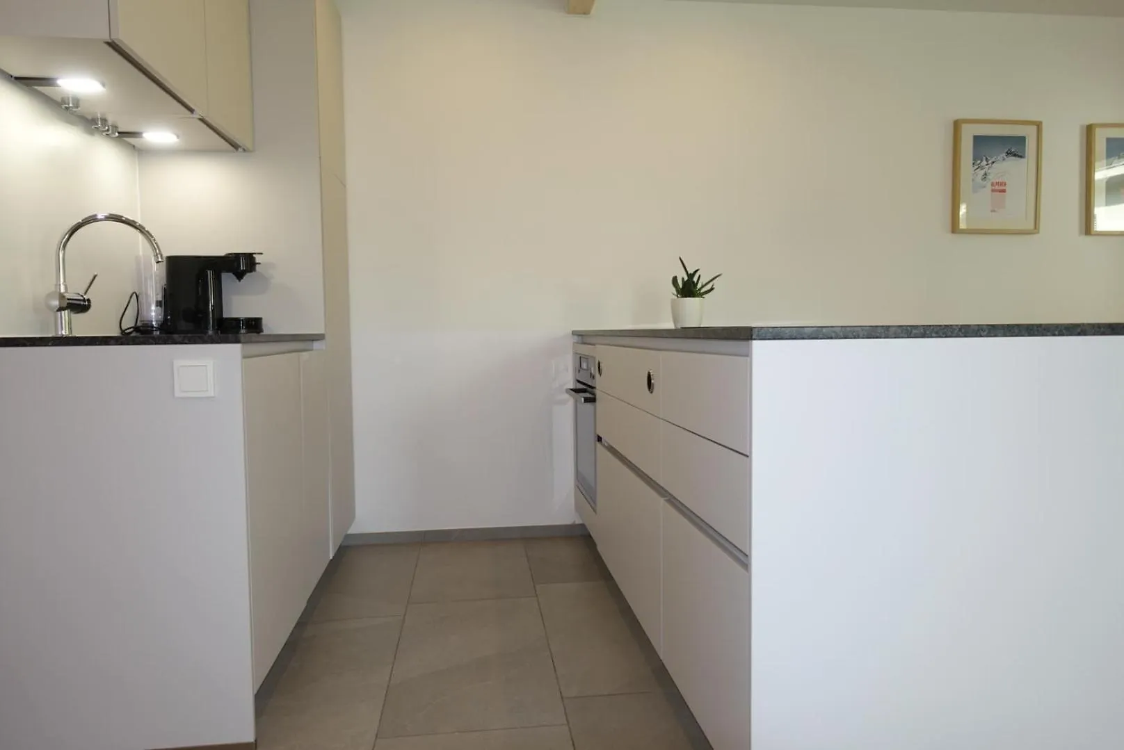 Waldblick - Neubau - Self-Check-In - Kein Verkehr - Am Wald - Parkplaetze Vor Tuer - Apartment Or Double Room Innsbruck Austria