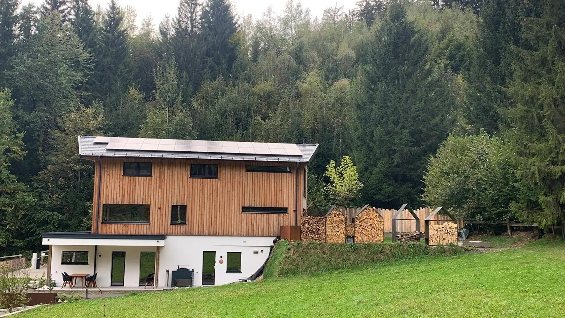 Waldblick - Neubau - Self-Check-In - Kein Verkehr - Am Wald - Parkplaetze Vor Tuer - Apartment Or Double Room Innsbruck