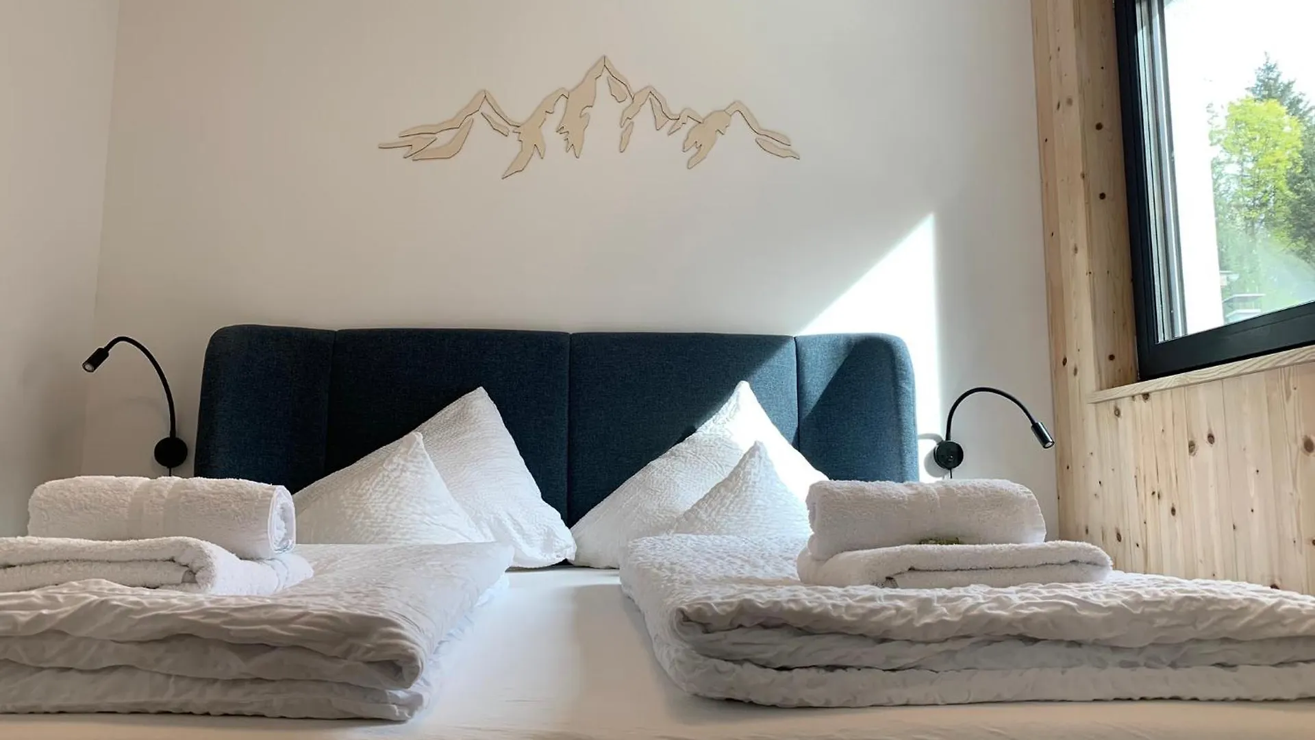 Waldblick - Neubau - Self-Check-In - Kein Verkehr - Am Wald - Parkplaetze Vor Tuer - Apartment Or Double Room Innsbruck Austria